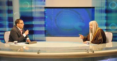 الشيخ محمد حسان والإعلامى خالد صلاح.jpg