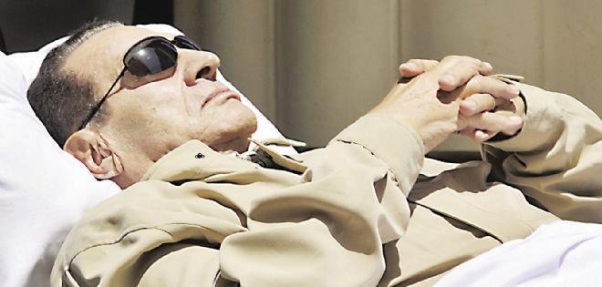 حسني مبارك توفي إكلينيكيا في مستشفى المعادي العسكري.jpg