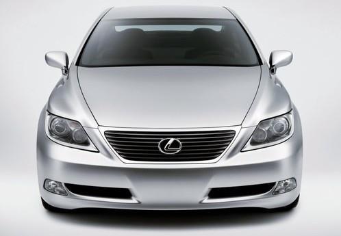 مصر تفاوض بيجو وفولكس فاجن وهوندا لإقامة مصانع علي أراضيها 2.jpg